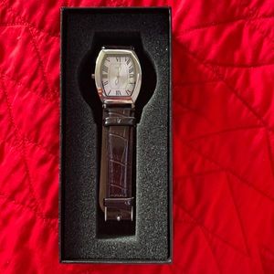 Curren wrist watch